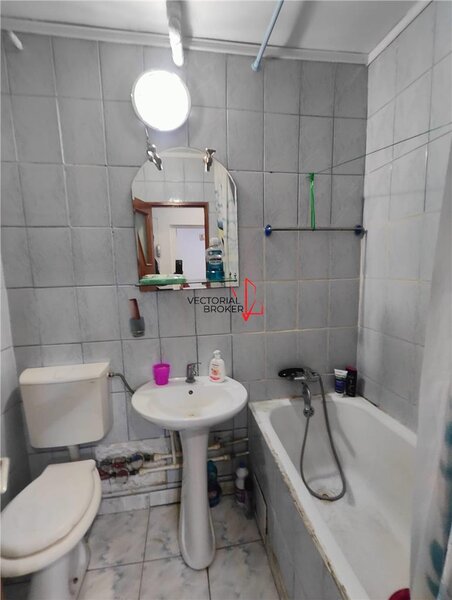 Berceni 2 camere, decomandat - Sos. Berceni, 10 min metrou Aparatorii Patriei